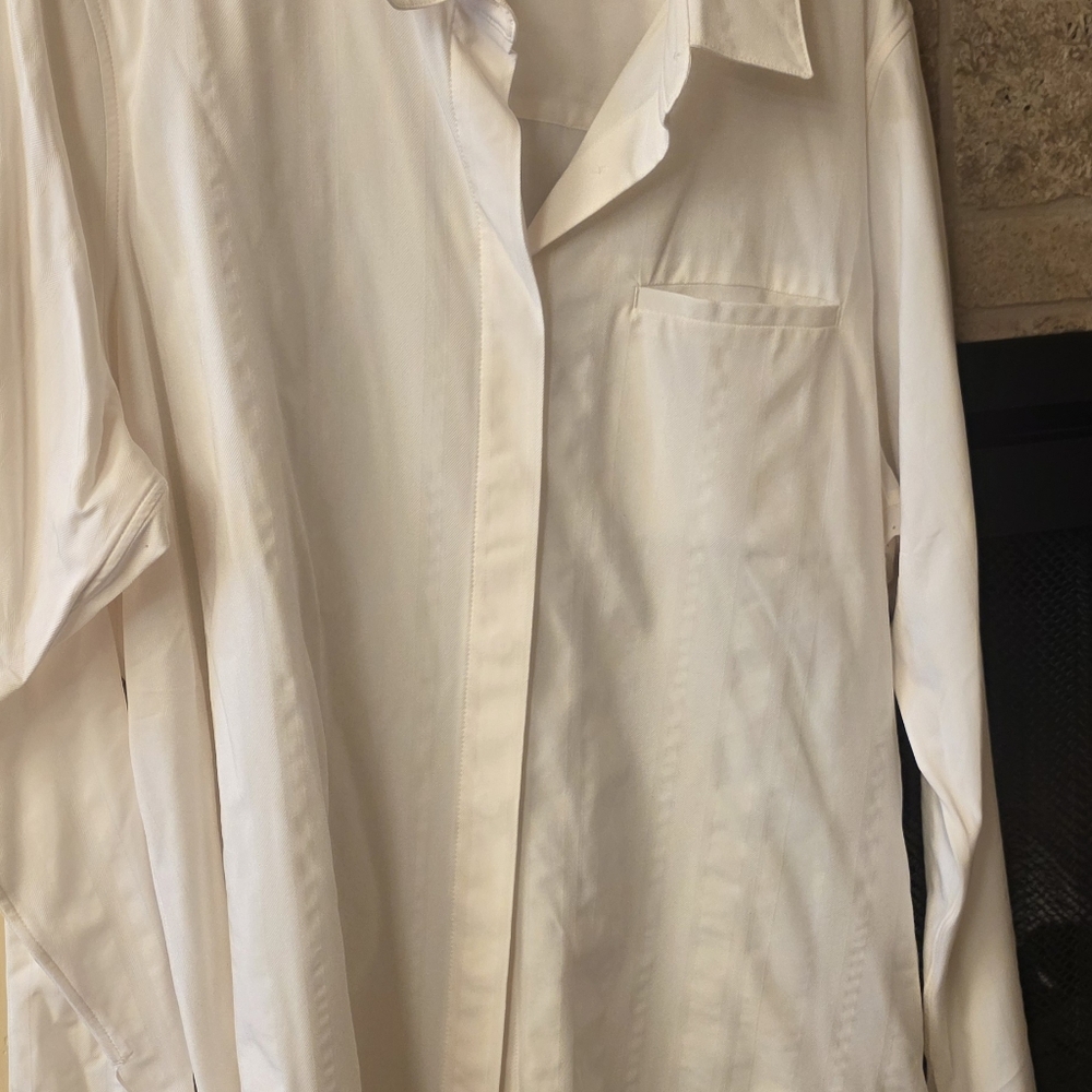 Athleta Womens Cream Dress Shirt